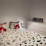 Cellini Апартаменти Бухарест
