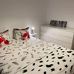 Cellini Апартаменти Бухарест