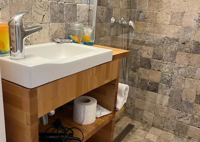 Cellini Βουκουρέστι